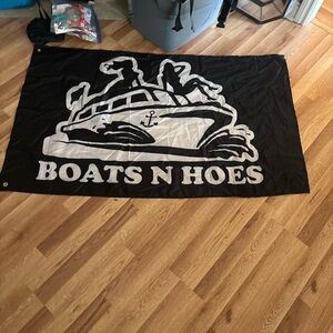 Black and White Boats N Hoes Flag